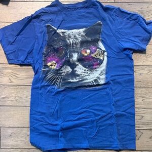Blue Party Cat Graphic T-Shirt